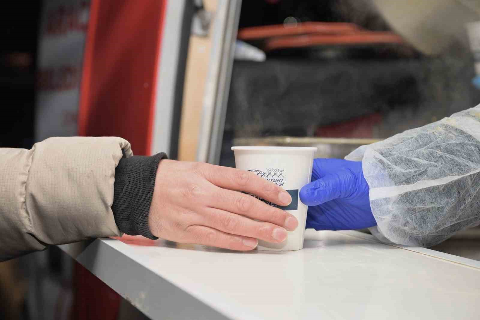 Esenyurt Belediyesi&rsquo;nden vatandaşın i&ccedil;ini ısıtan uygulama
