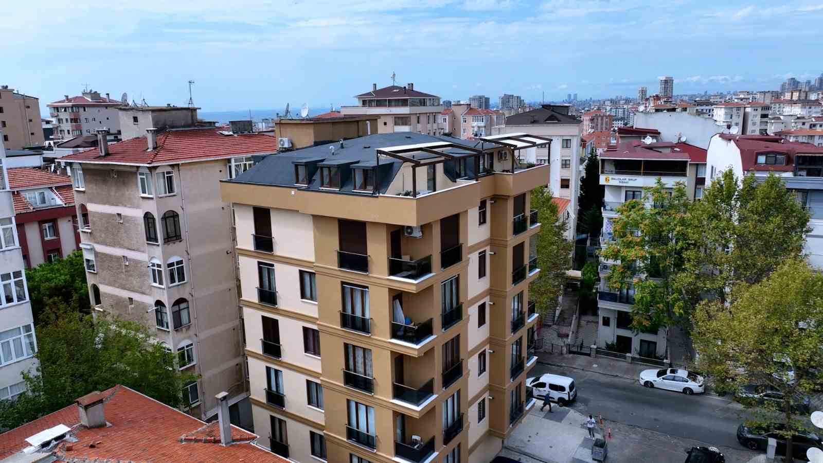 Bakan Kurum&rsquo;dan yarısı bizden paylaşımı: "Sağlam ve g&uuml;venli yuvalar hayal değil"
