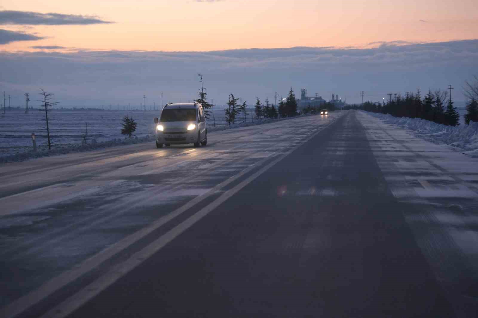 Sürücülere yollarda görünmeyen gizli tehlike uyarısı