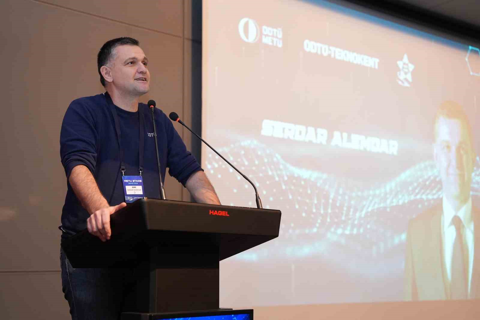 T&uuml;rkiye&rsquo;nin en başarılı &ouml;ğrencileri girişimcilik sahnesinde
