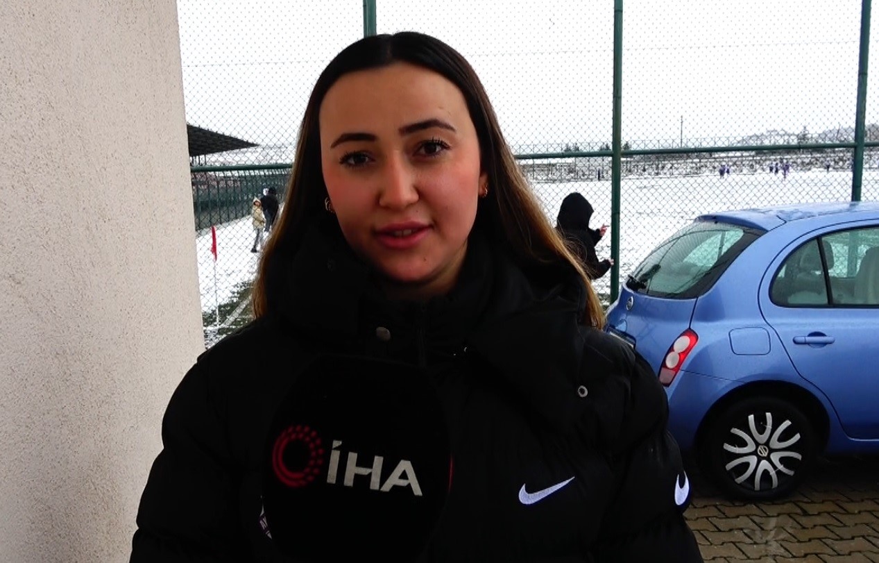 Tavşanlı Akıncılarspor Kadın Futbol Takımı yeni sezon hazırlıklarını sürdürüyor