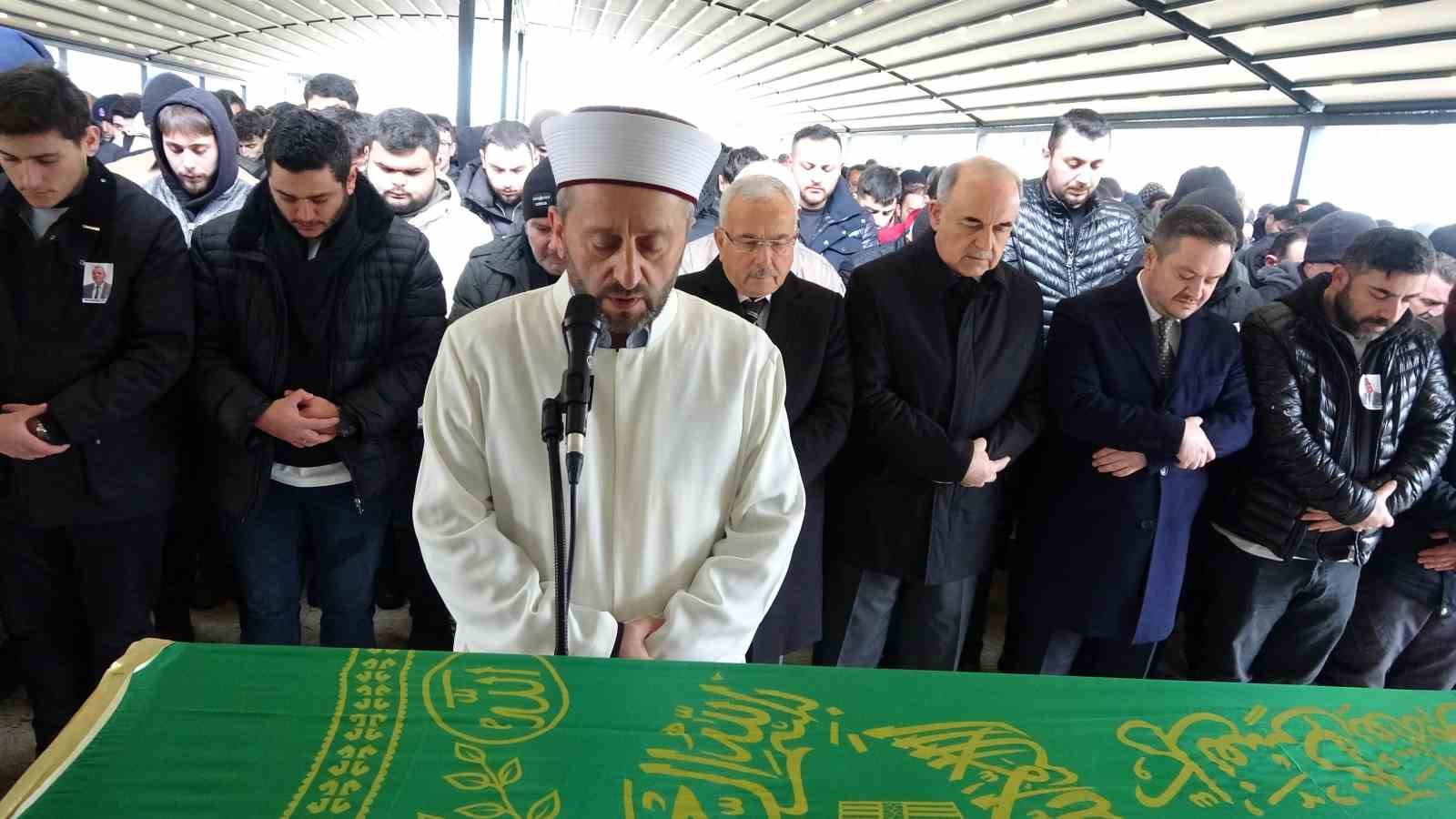 T&uuml;rk Kızılay Ordu Şube Başkanı son yolculuğuna uğurlandı
