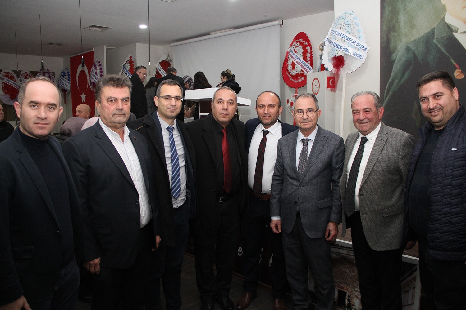 Dokumacılar Odası&rsquo;nda Başkan Yıldırım g&uuml;ven tazeledi
