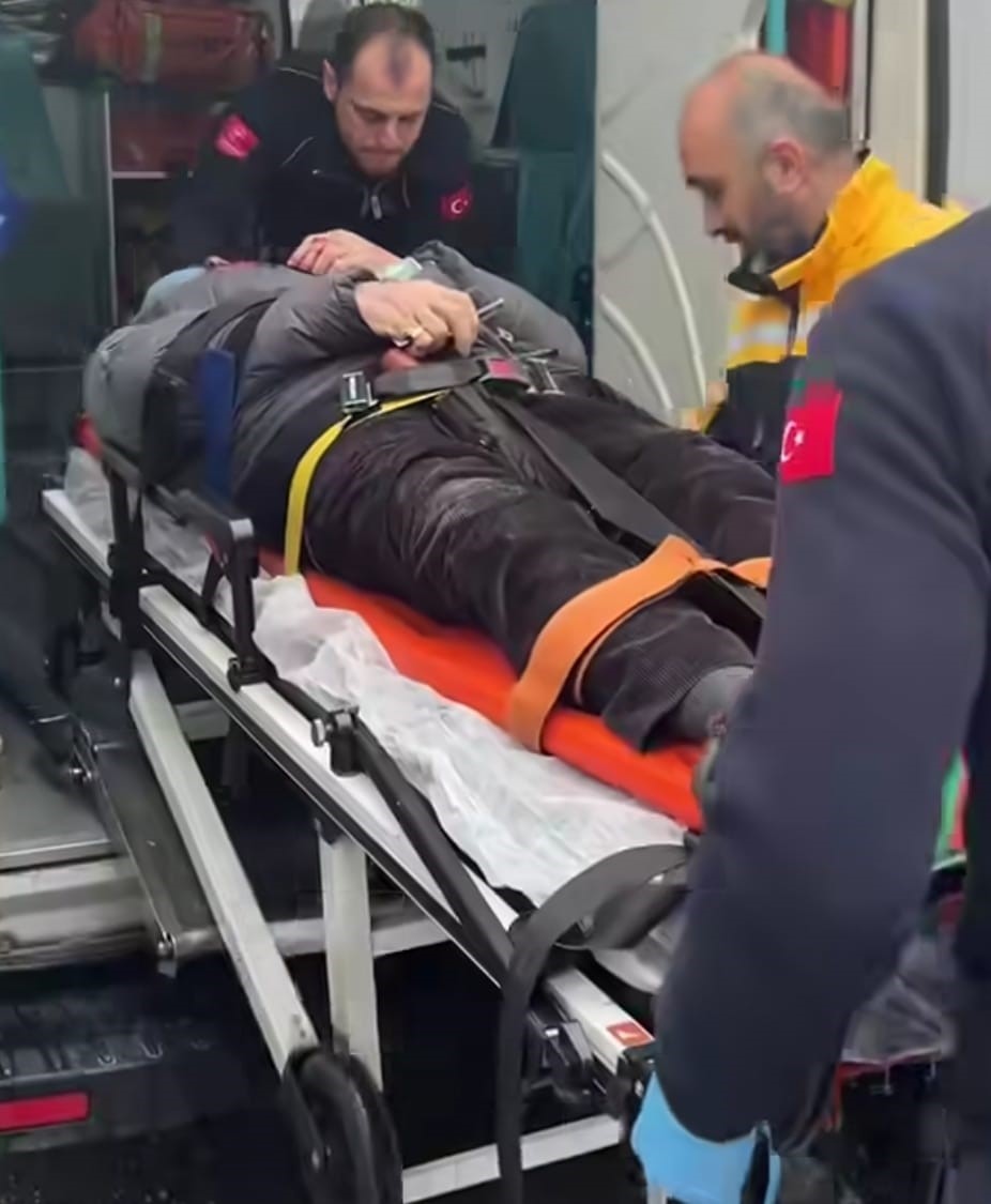 Batman&rsquo;da yaya ge&ccedil;idinde kaza: 2 yaralı
