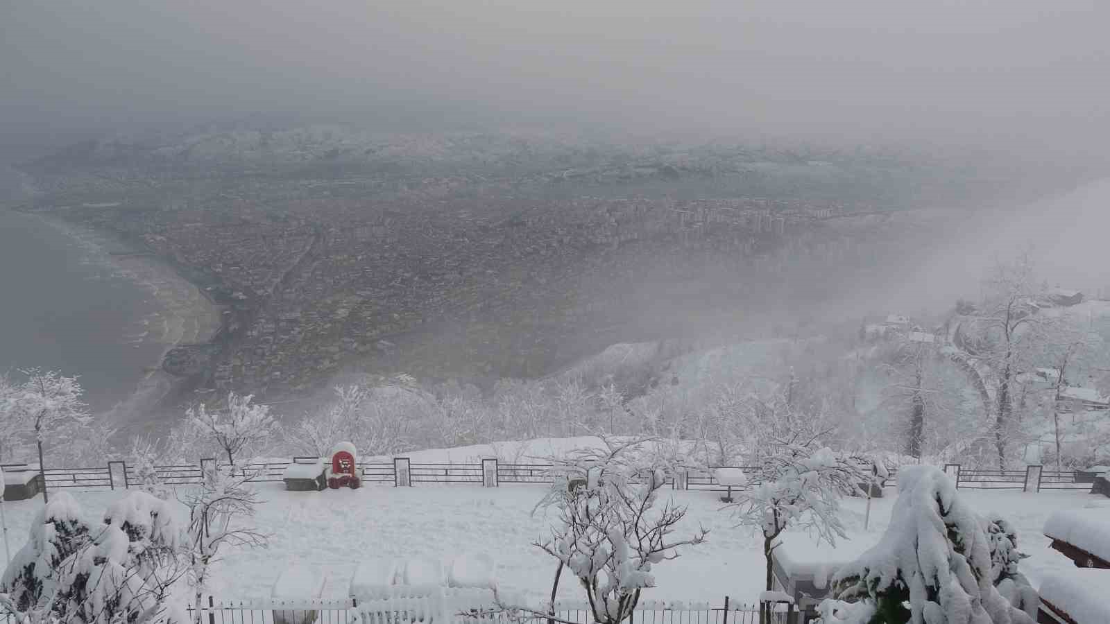 Ordu’da eğitime kar engeli
