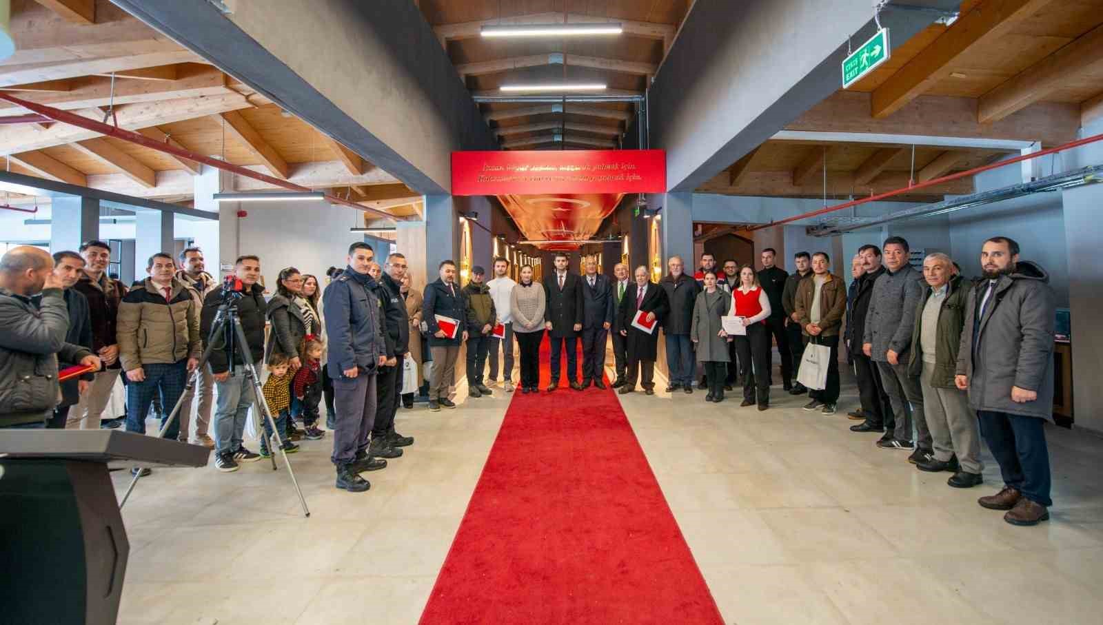 Dumlupınar&rsquo;da "Objektifimden Dumlupınar" fotoğraf yarışmasının &ouml;d&uuml;lleri sahiplerini buldu
