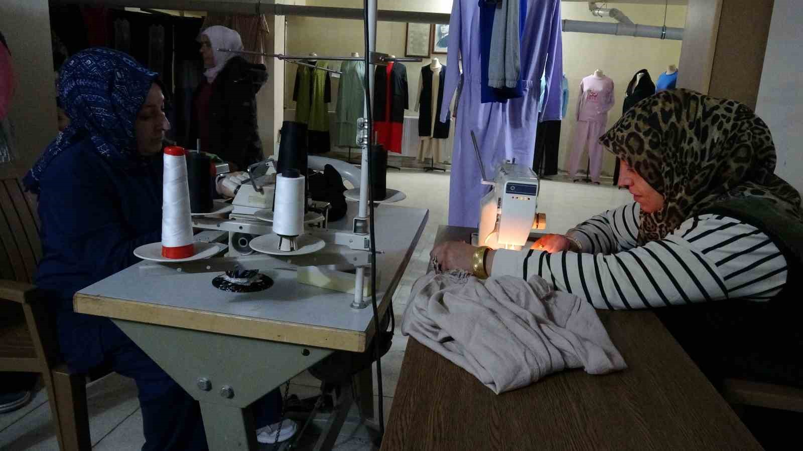 Cezaevi lojmanlarından &uuml;retime
