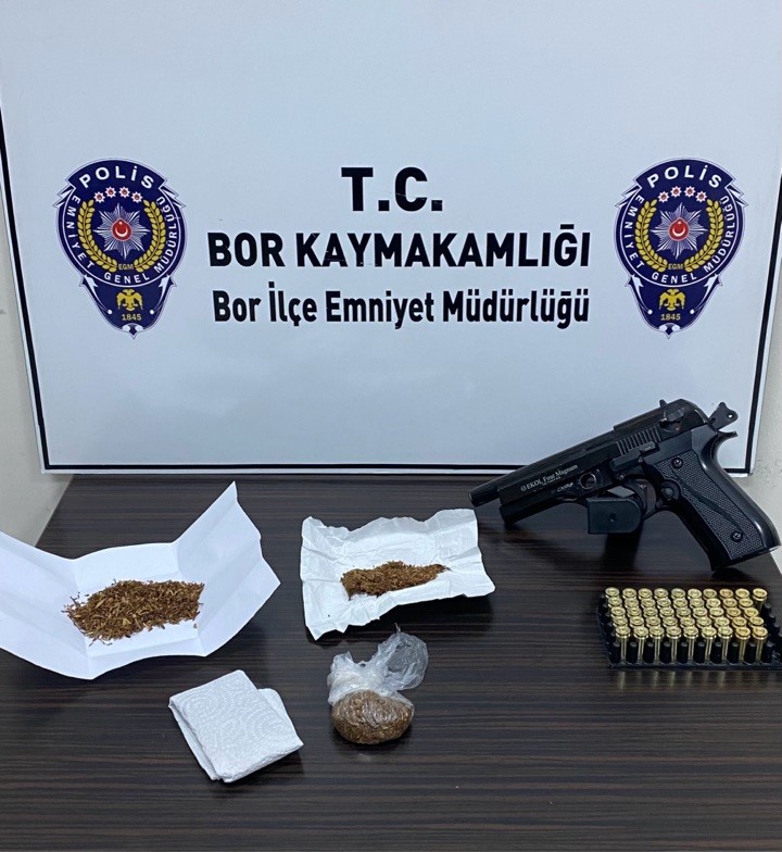 Niğde&rsquo;de uyuşturucu operasyonu: 3 tutuklama
