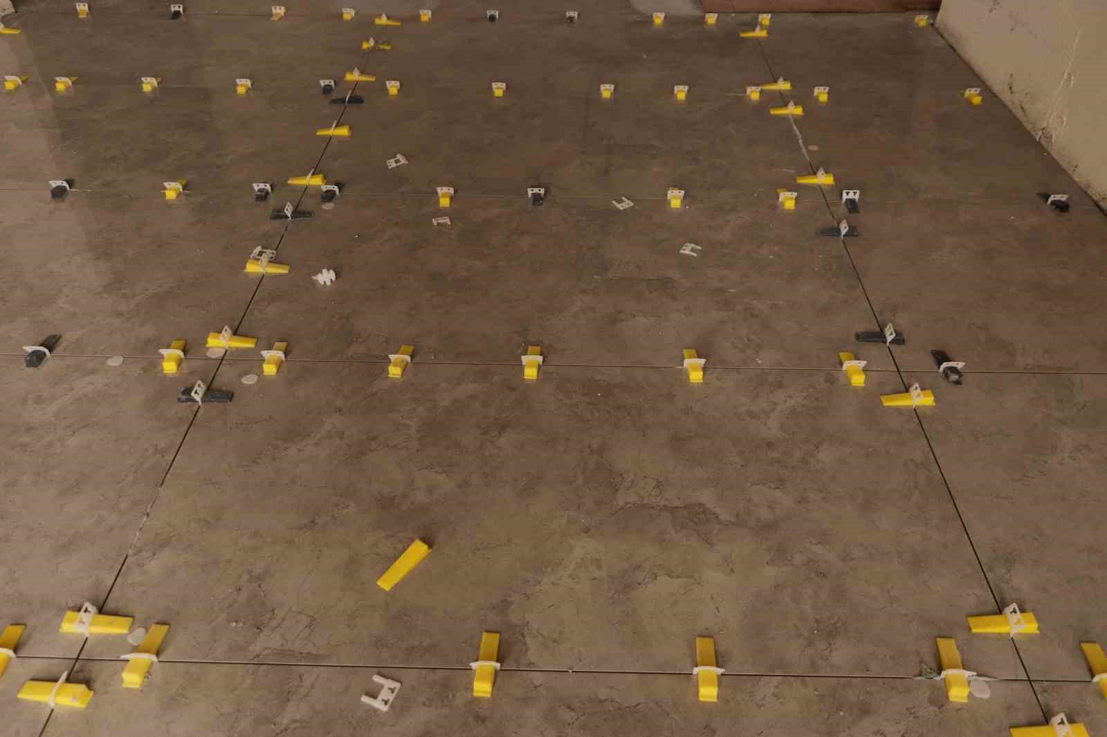 Eskişehir&rsquo;in ayazında inşaatta bahar havası
