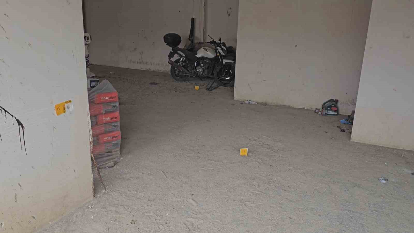 Tartıştığı kişiyi pompalı t&uuml;fekle vurarak &ouml;ld&uuml;rd&uuml;
