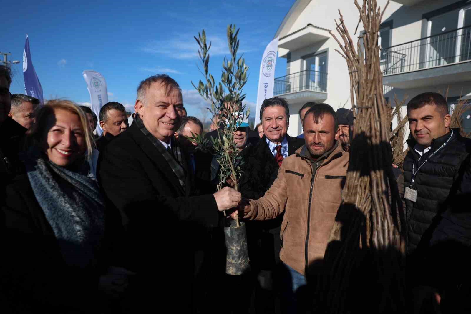 Başkan Aras: "&Uuml;reten Muğla i&ccedil;in &ccedil;alışıyoruz"
