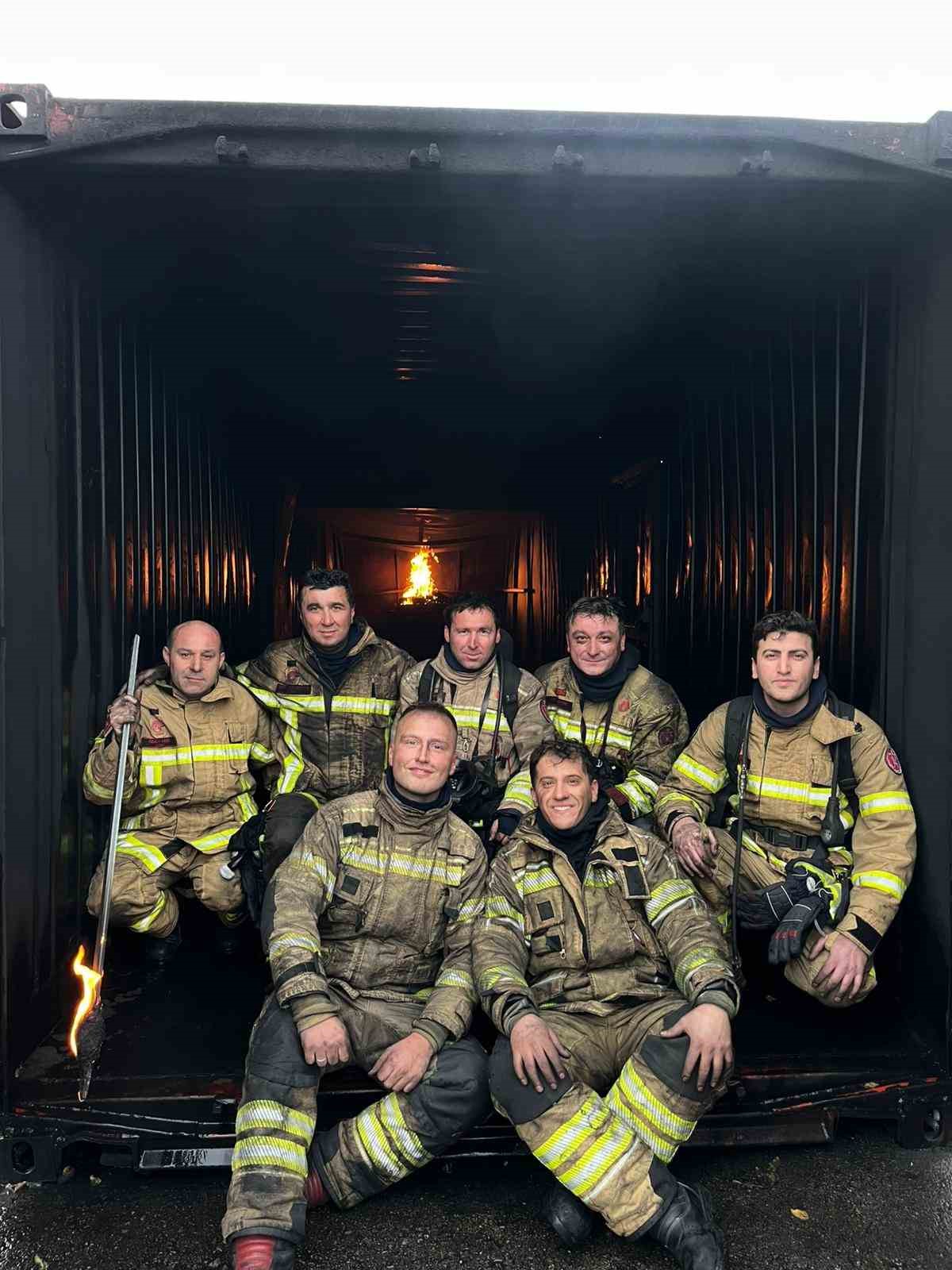 B&uuml;y&uuml;kşehir İtfaiyesi&rsquo;nden Ko&ccedil; &Uuml;niversitesi personeline eğitim
