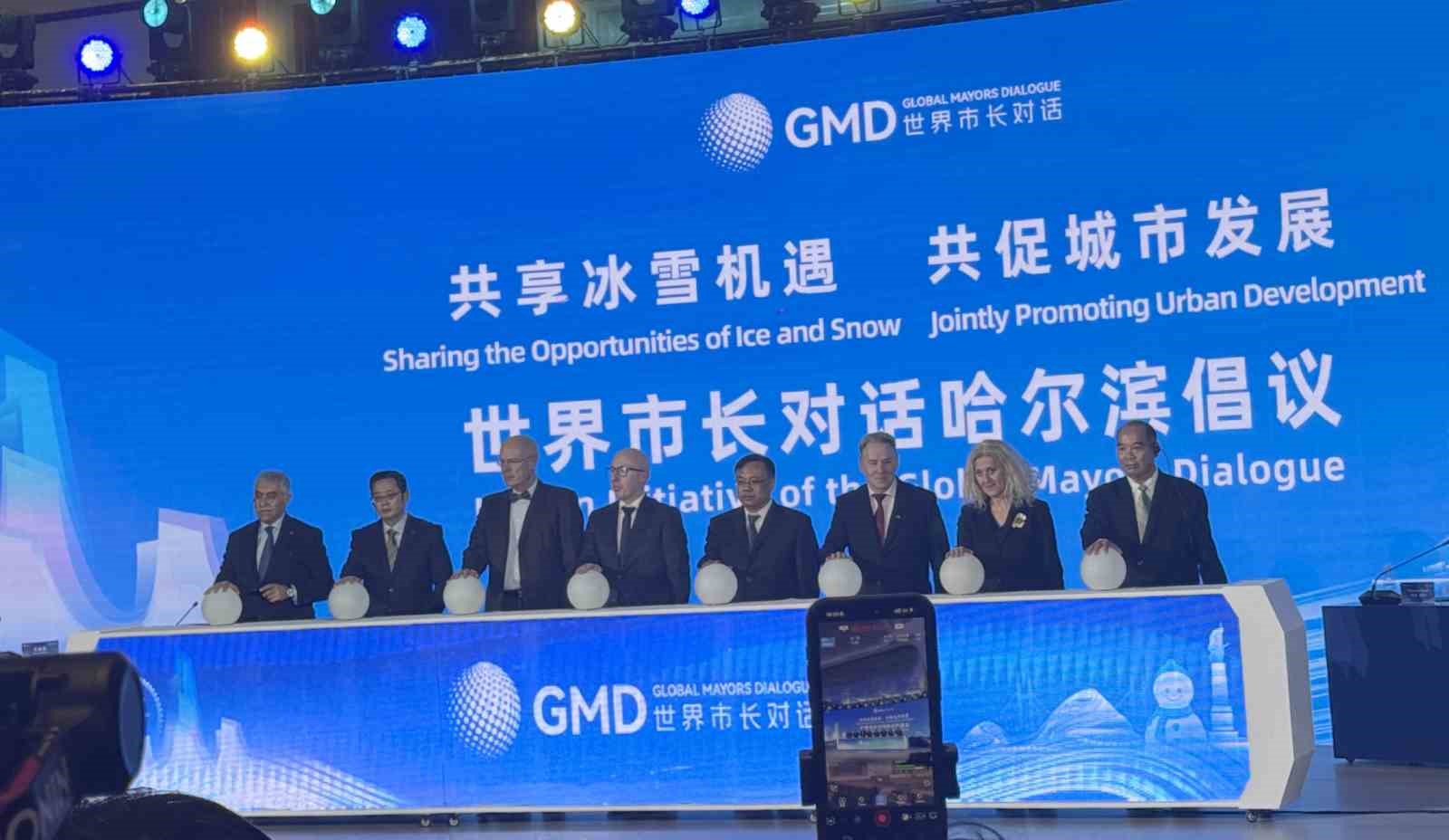 Aynalı Çin’de Palandöken ve kış turizmini anlattı