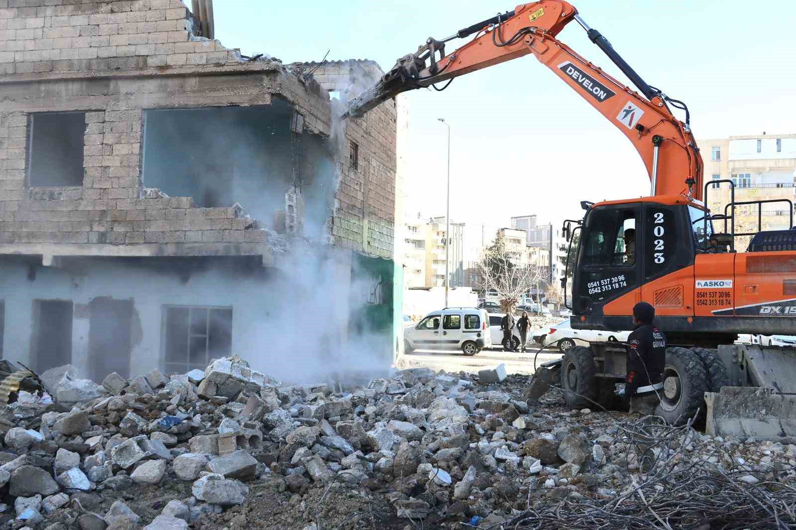 Şanlıurfa&rsquo;da 59 bağımsız yapının yıkımı tamamladı
