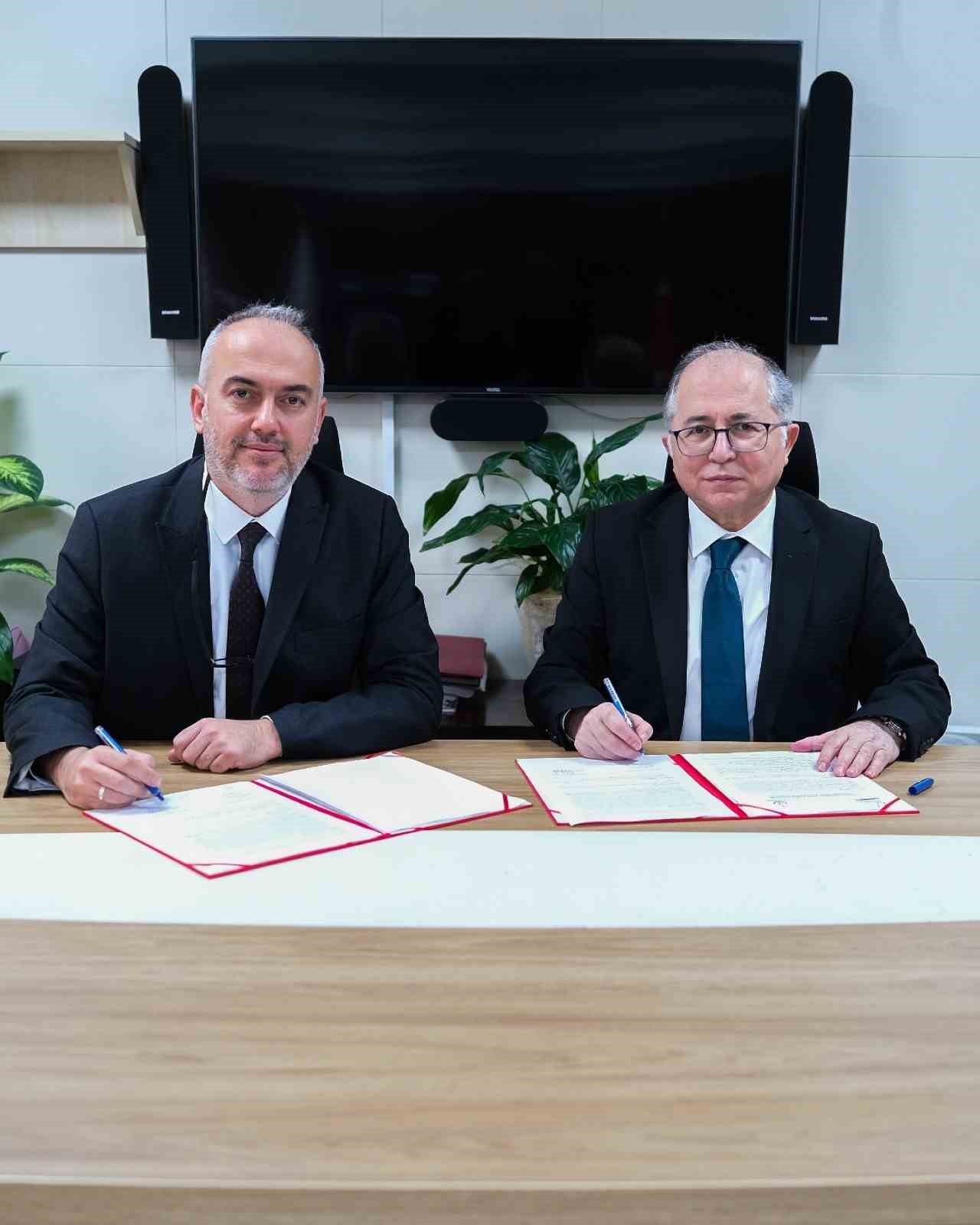 Mudanya &Uuml;niversitesi ile Bursa İl Sağlık M&uuml;d&uuml;rl&uuml;ğ&uuml; arasında &ouml;nemli iş birliği
