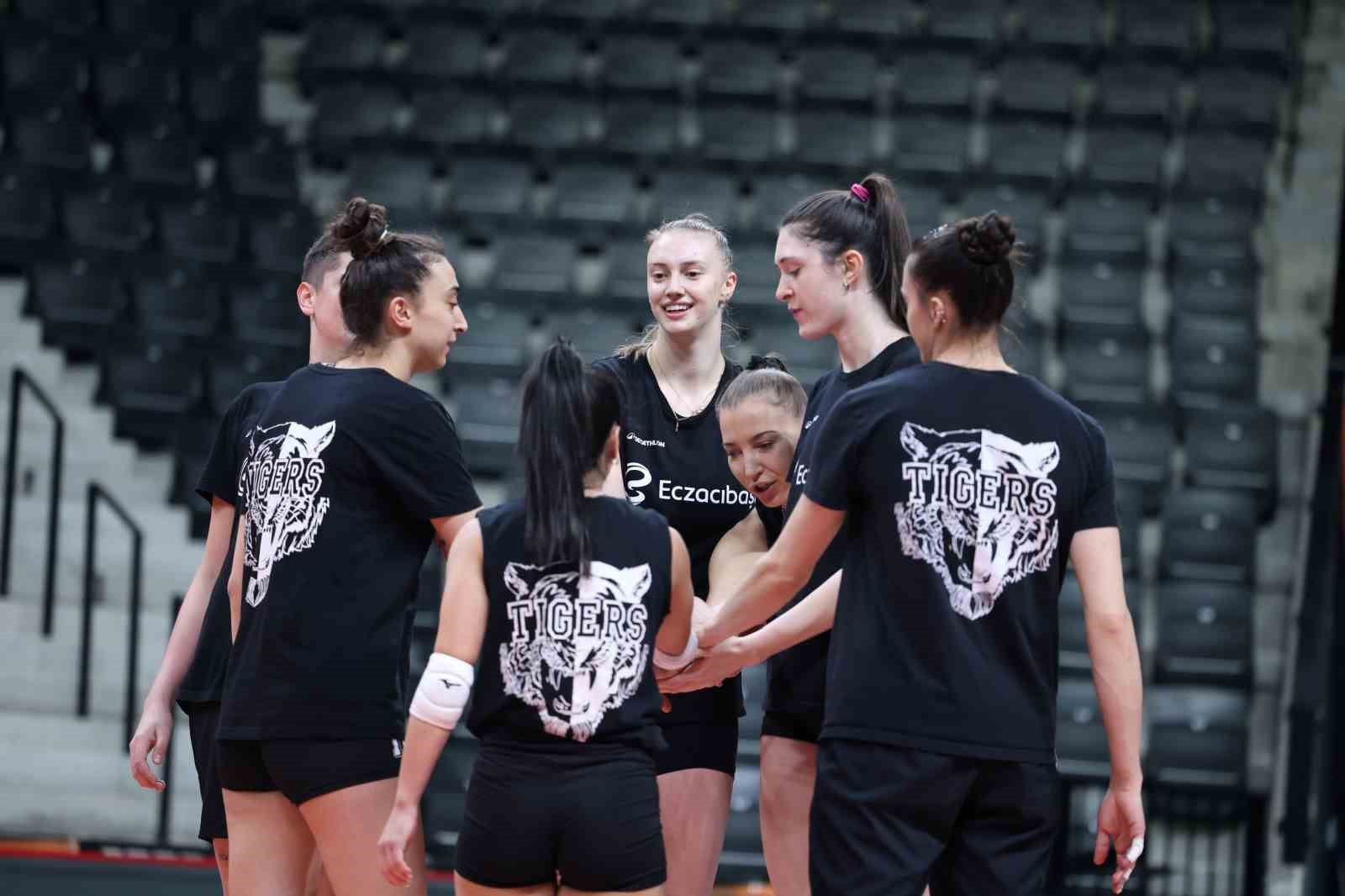 Eczacıbaşı Dynavit, Olympiacos Piraeus’u konuk edecek