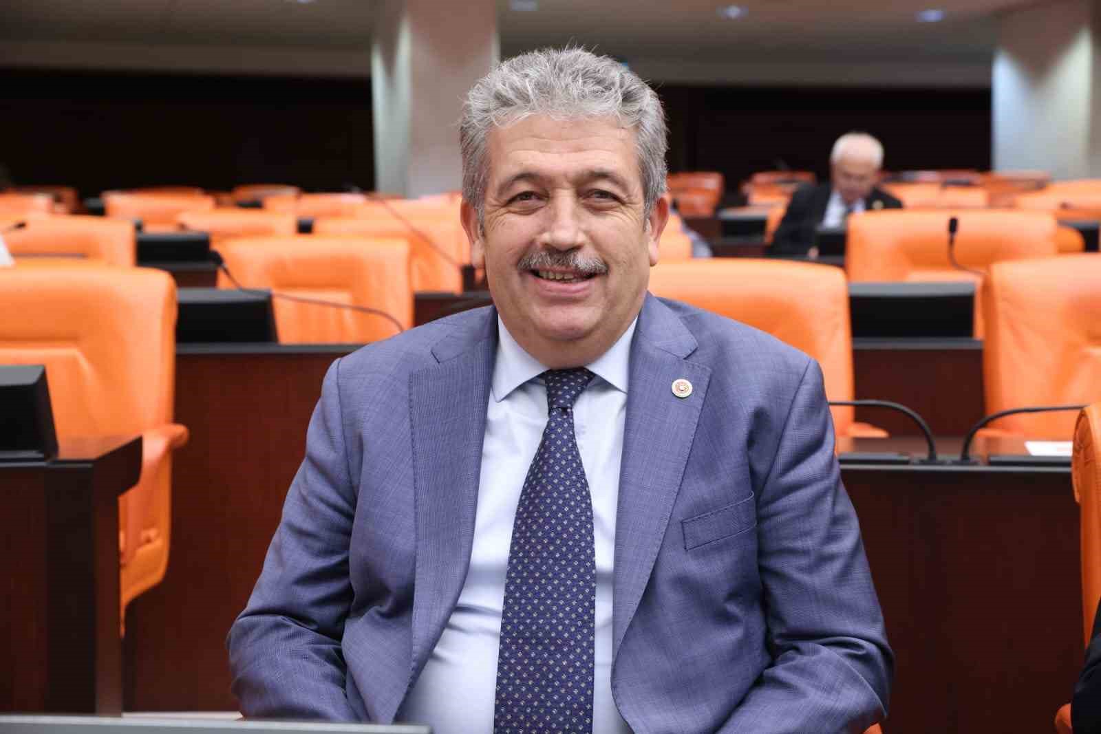 Alzheimer Aktif Yaşam Merkezi TBMM g&uuml;ndeminde
