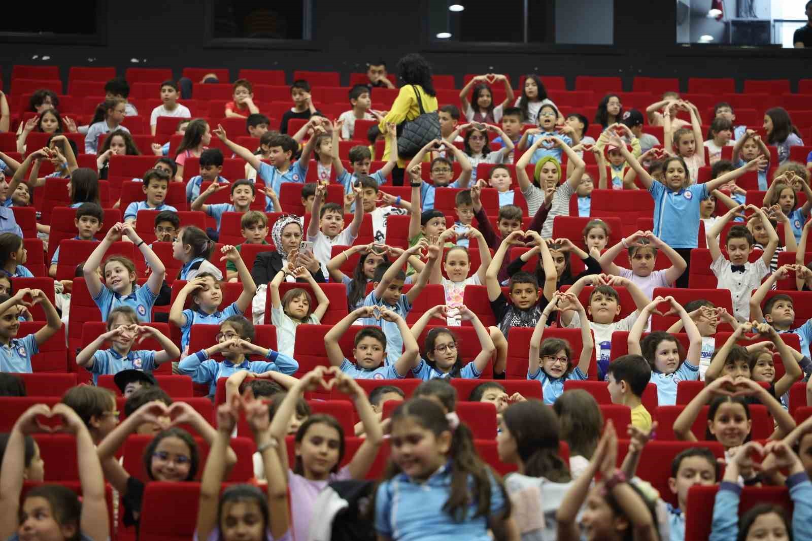 Merkezefendi&rsquo;de 2. Uluslararası &Ccedil;ocuk ve Gen&ccedil;lik Tiyatroları Festivali başvuruları başladı
