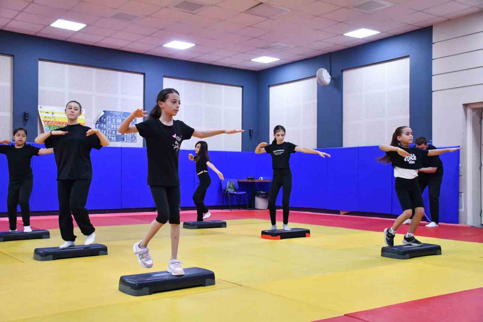 Balıkesir’de yetenekli gençler keşfediliyor