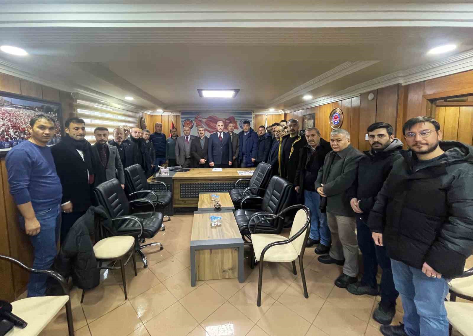 Başkan &Ouml;zen: "Memur ve emeklinin kaybı refah payı ile telafi edilmelidir"
