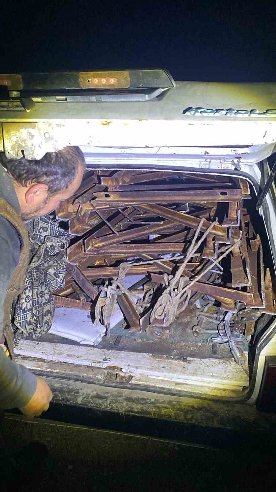 Bilecik’te durdurulan araçtan şaşırtan hırsızlık çıktı