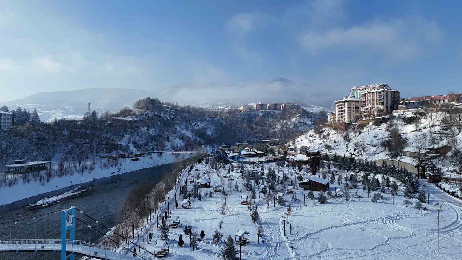 Tunceli&rsquo;de 65 yılın yağış rekoru kırıldı
