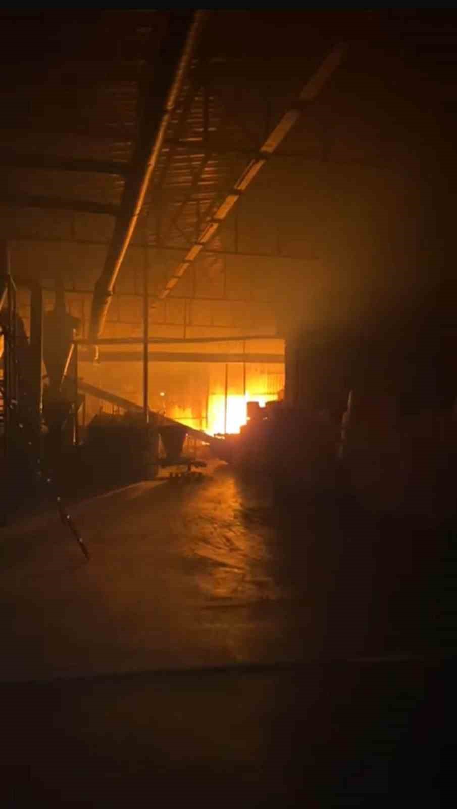 Bursa&rsquo;da bir palet fabrikasında daha yangın
