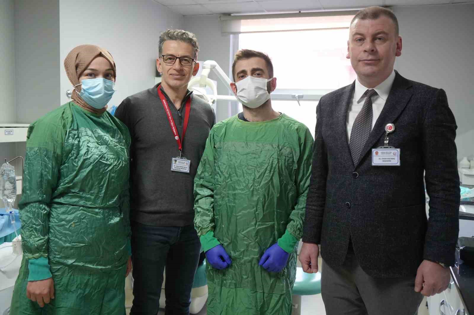 Samsun Ağız ve Diş Sağlığı Hastanesi’nde implant dönemi