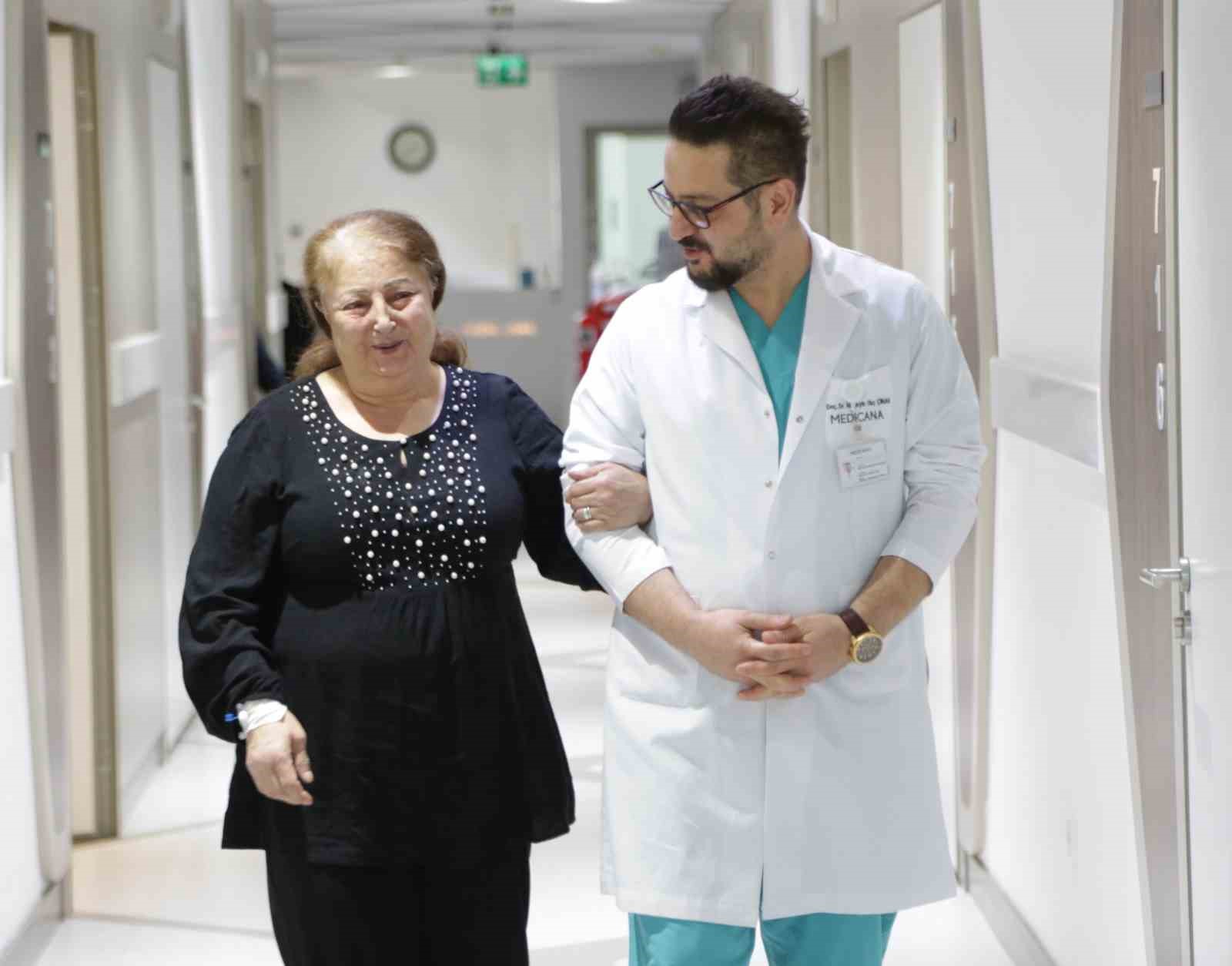 Samsun nefes oldu: İsveç’te cihaza bağlanacaktı, Samsun’da yürüyerek taburcu edildi