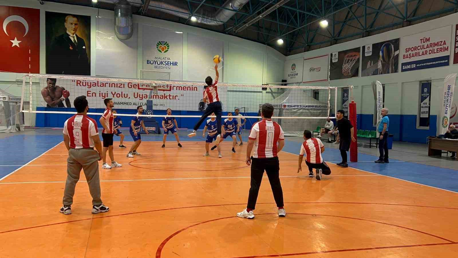 Malatya&rsquo;da 2. Kurumlar Arası Voleybol Turnuvası başladı
