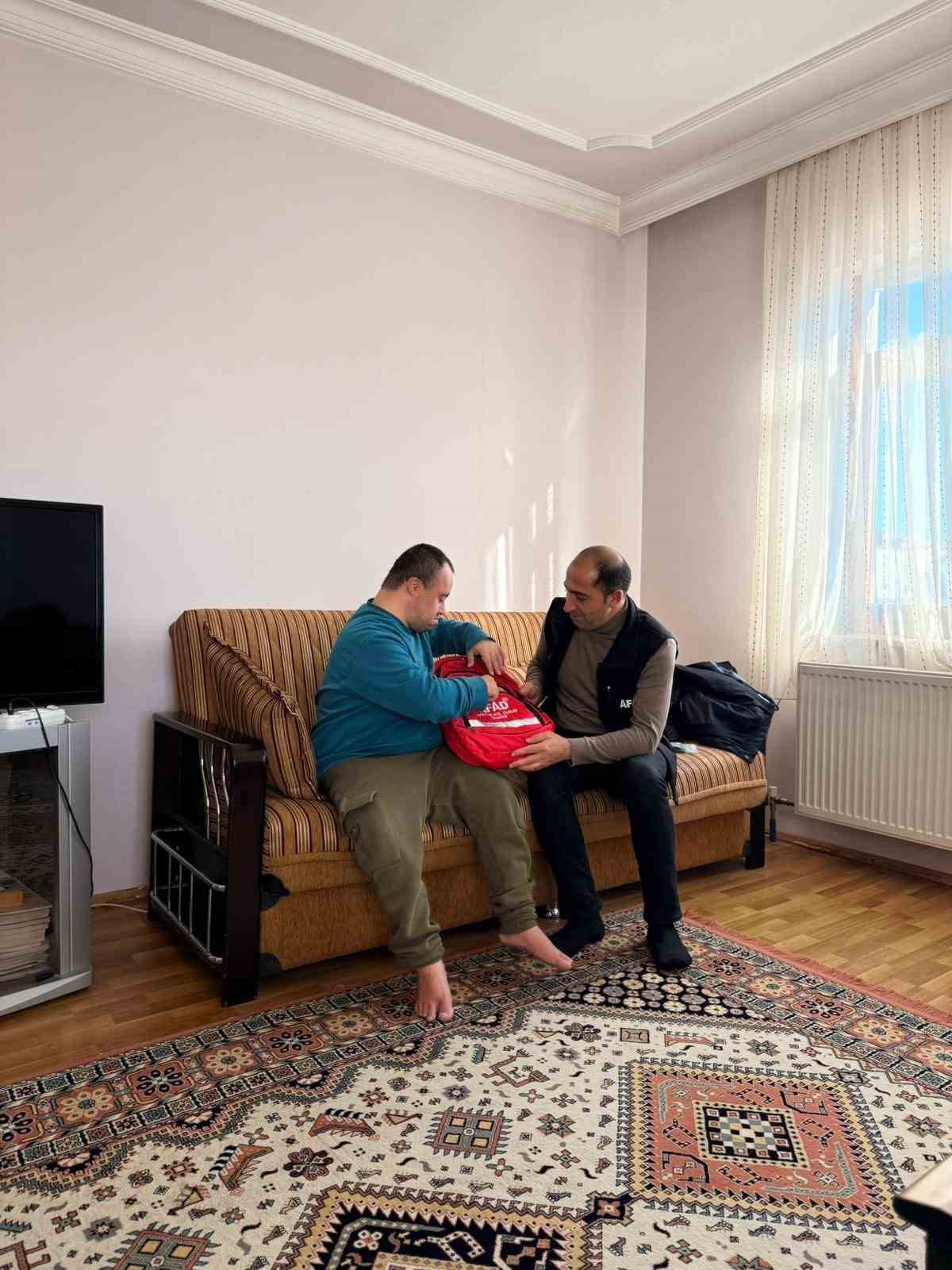 Elazığ&rsquo;da engelli bireylere afet farkındalık eğitimi
