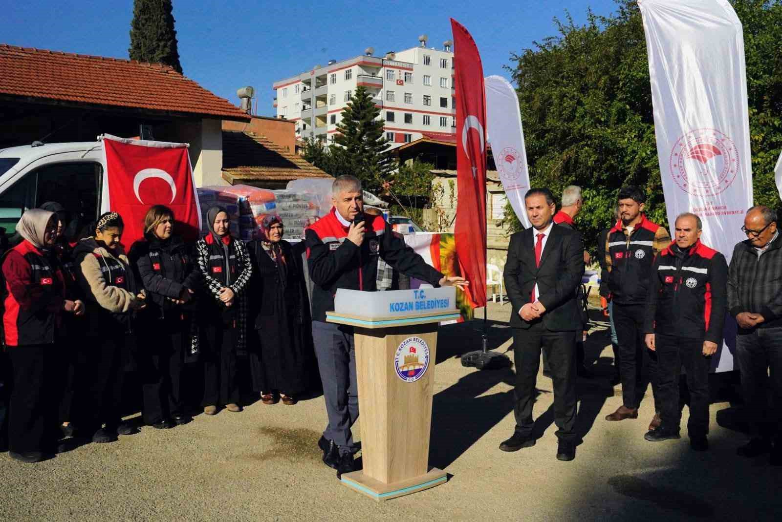 Kozan&rsquo;da 453 &uuml;reticiye ay&ccedil;i&ccedil;eği tohumu desteği
