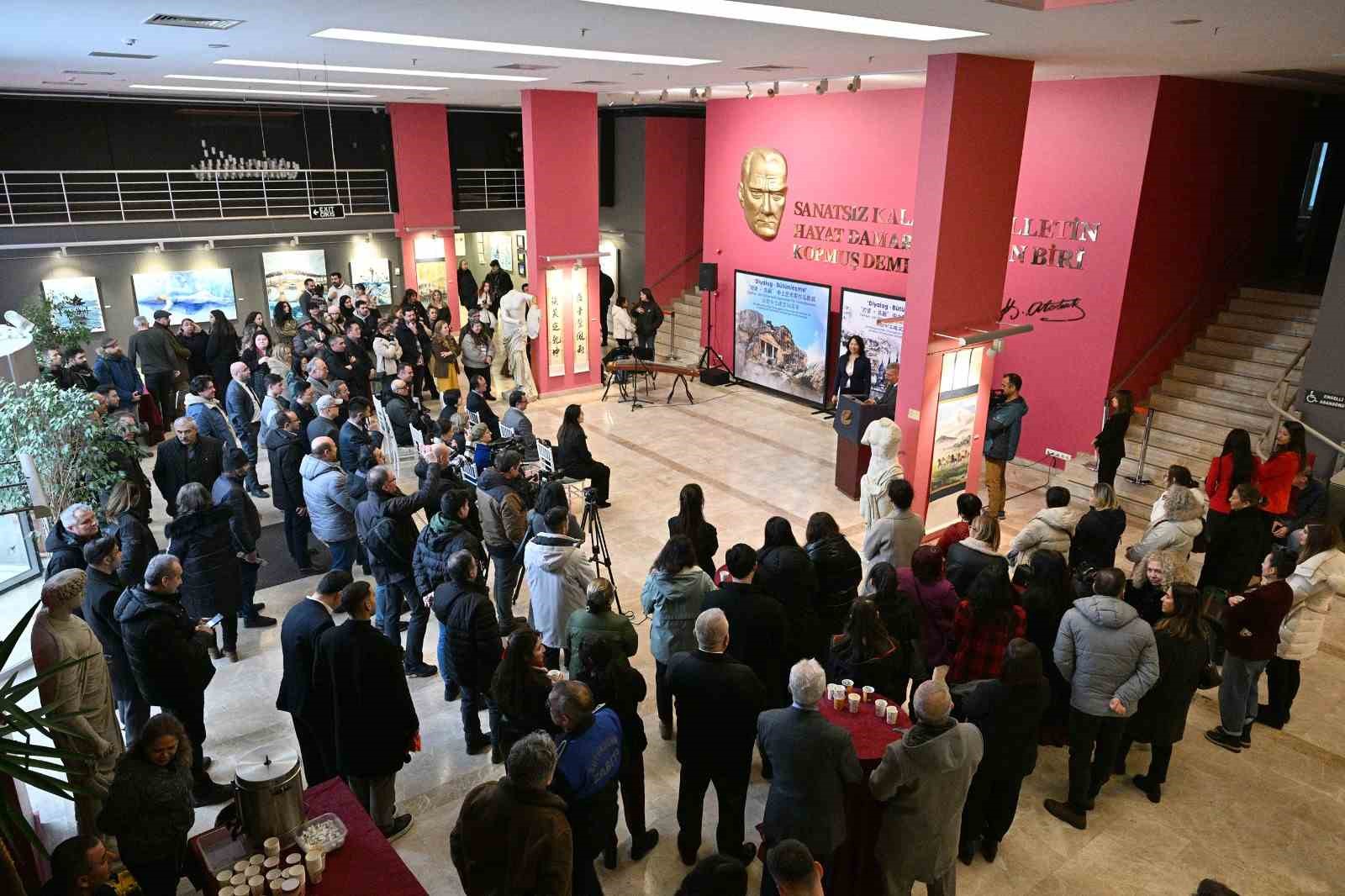 Türkiye-Çin diplomatik ilişkilerinin 55’inci yılı sanat sergisiyle kutlandı