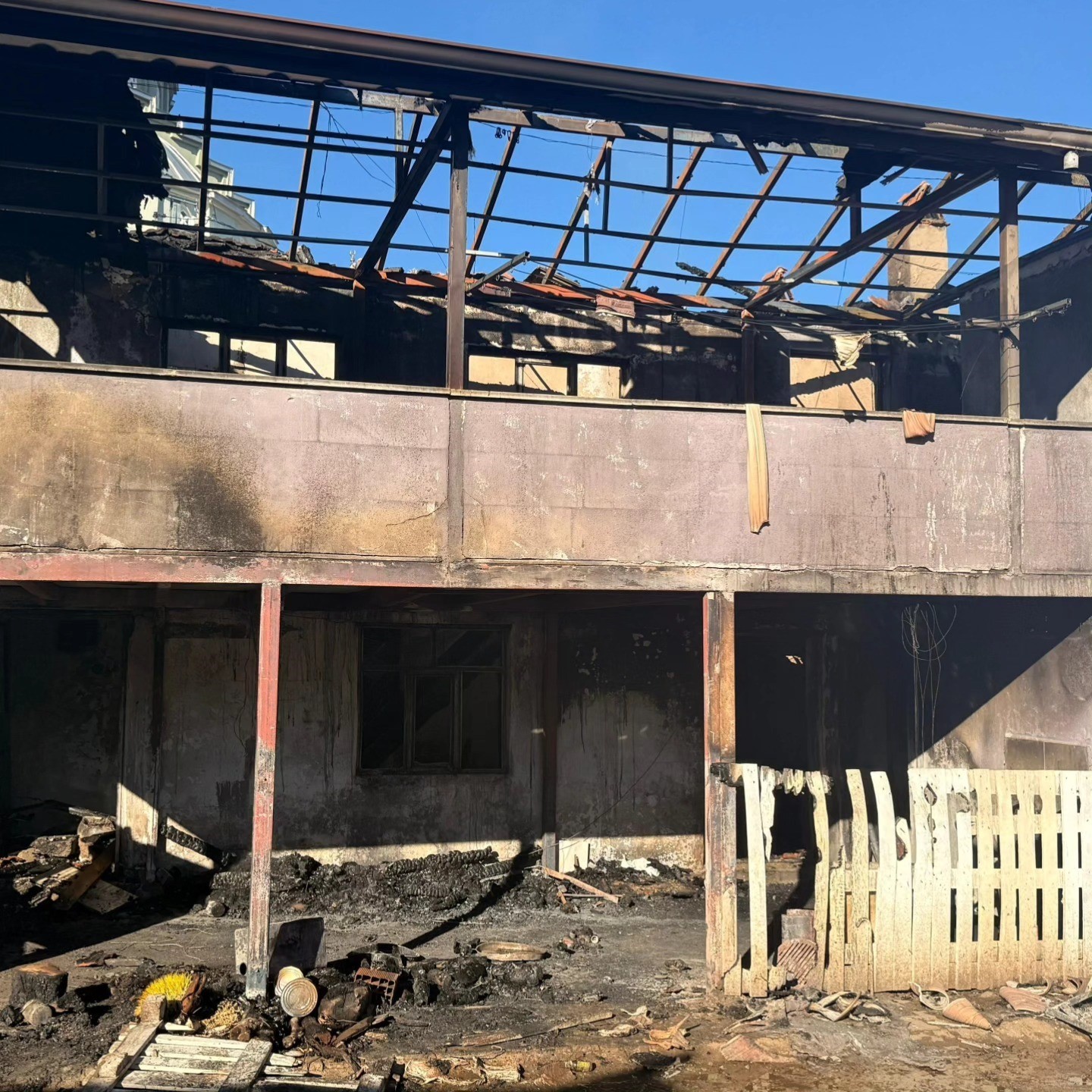 M&uuml;stakil evde &ccedil;ıkan yangında 80 yaşındaki kadın hayatını kaybetti
