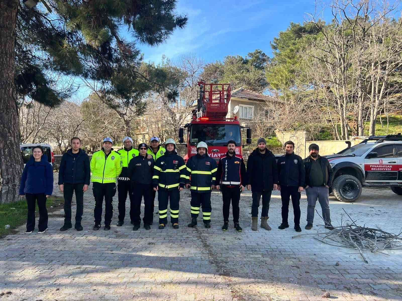 Pınarhisar&rsquo;da emniyet personeline uygulamalı yangına m&uuml;dahale eğitimi
