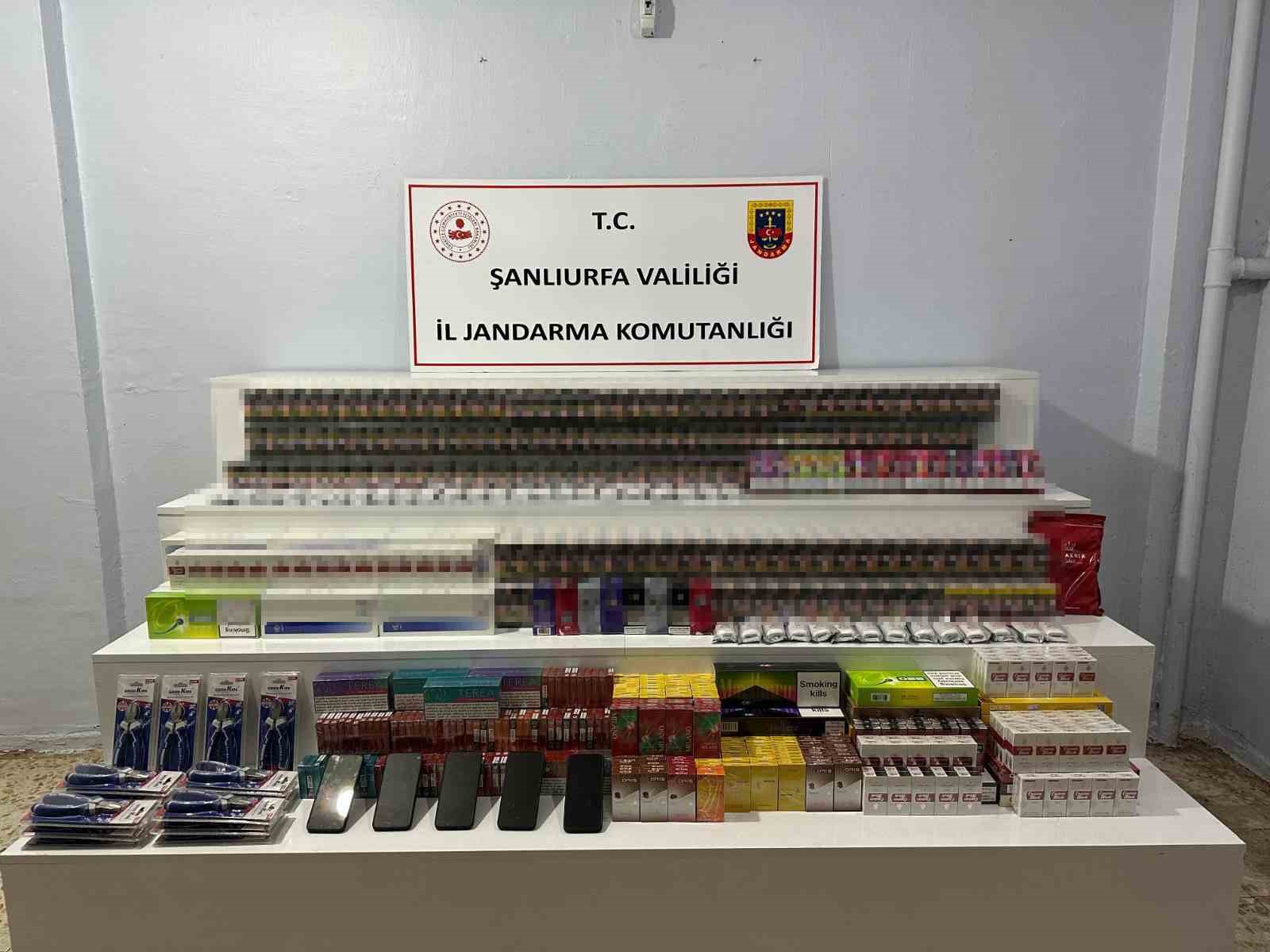 Şanlıurfa&rsquo;da ka&ccedil;ak alkol ve sigara ele ge&ccedil;irildi
