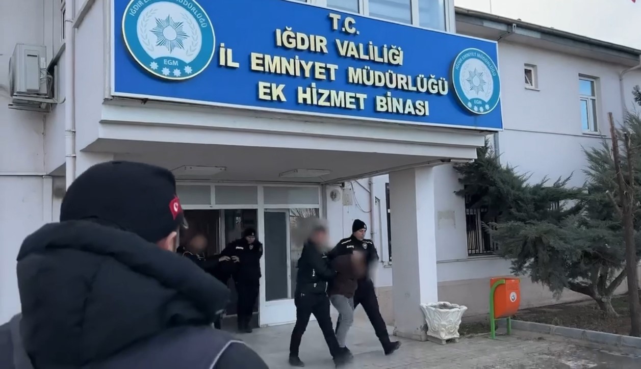 Iğdır&rsquo;da uyuşturucu operasyonu: 12 kişi tutuklandı
