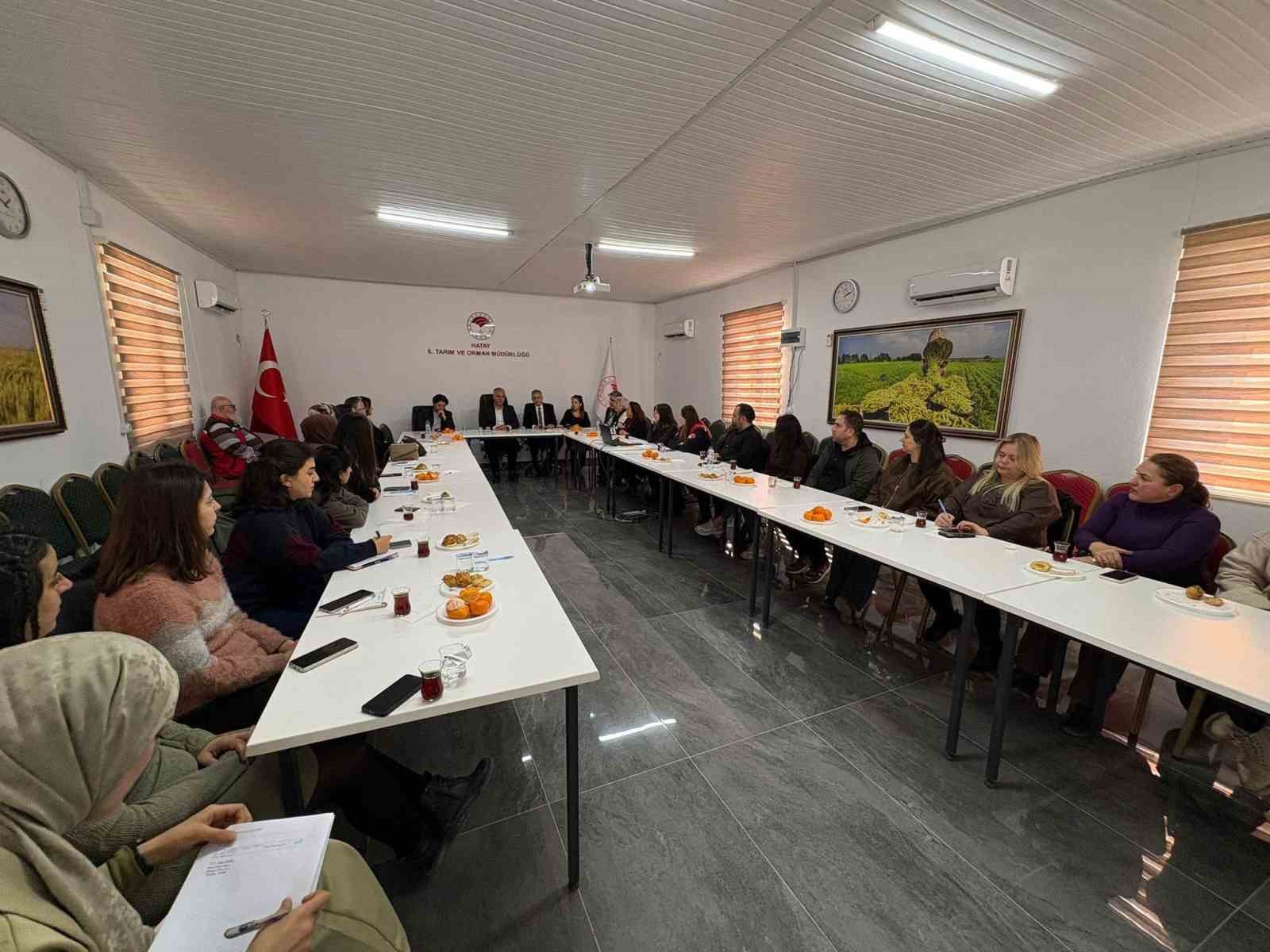 Hatay&rsquo;da kadın kooperatifleri gıdada sıfır atık konusunda bilgilendirildi
