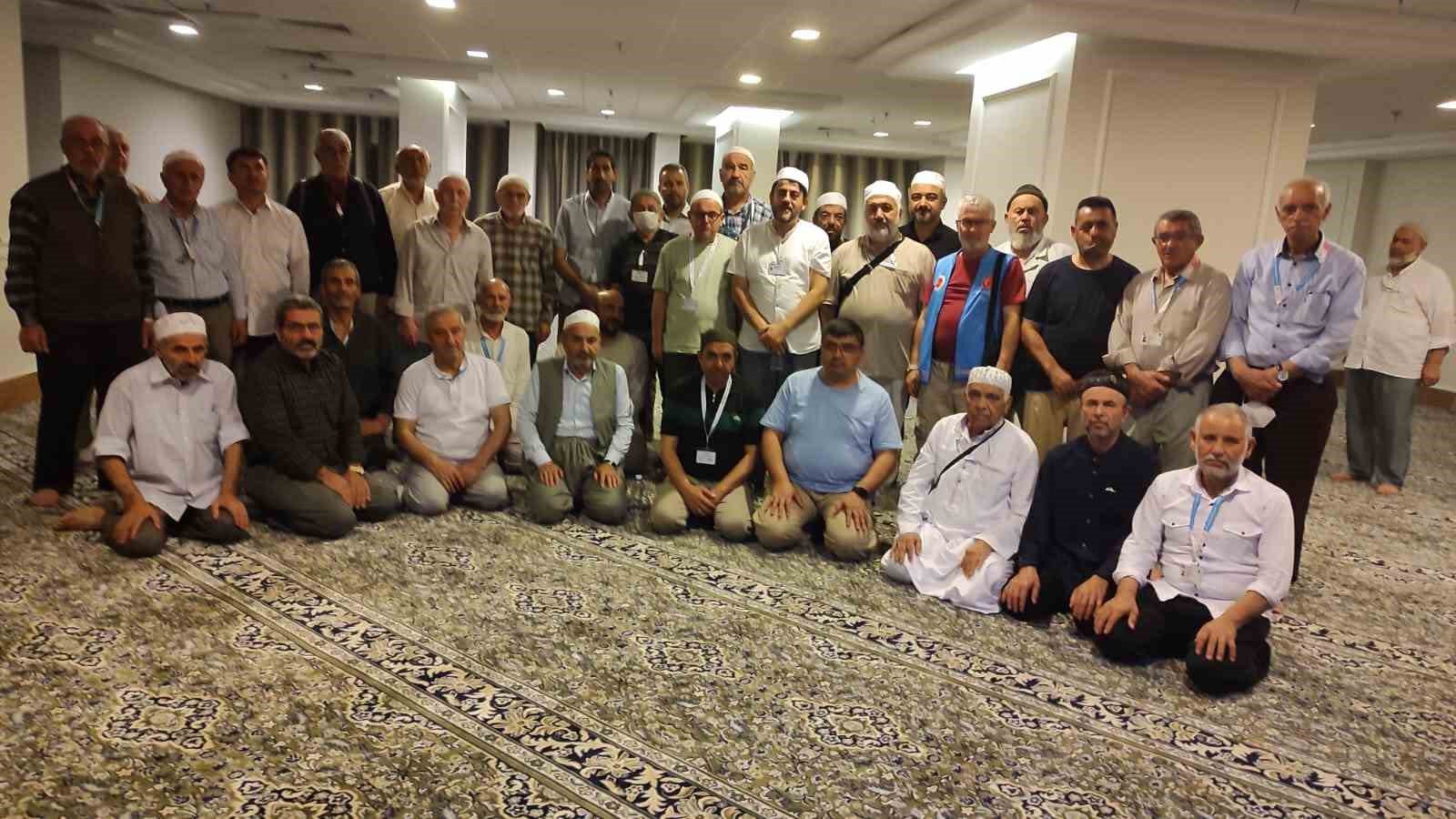 Mira&ccedil; kandilini kutsal topraklarda idrak ettiler
