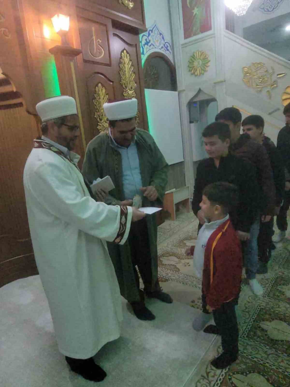 S&ouml;ke&rsquo;de Mira&ccedil; Kandili coşkuyla idrak edildi
