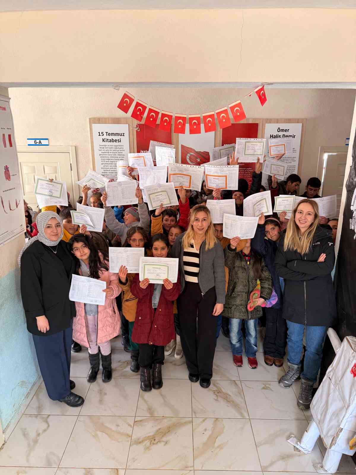 Diyadin’de karne sevinci