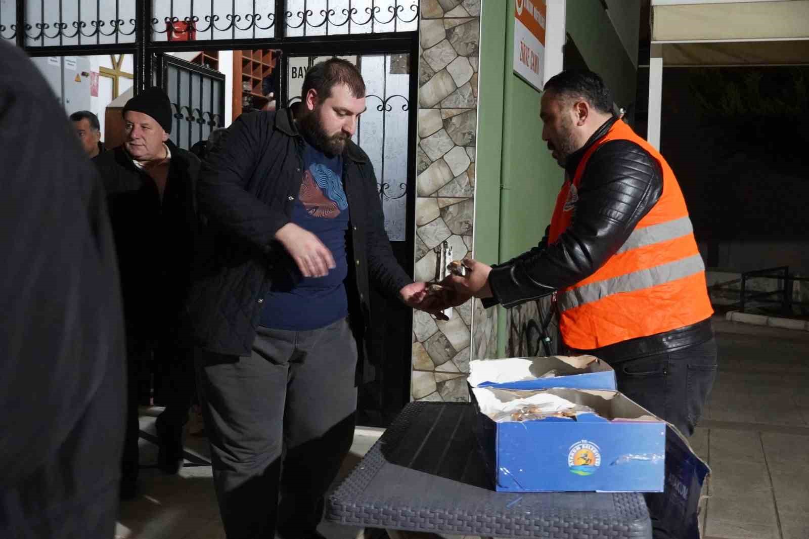 Atakum&rsquo;da kandil simidi ikramı
