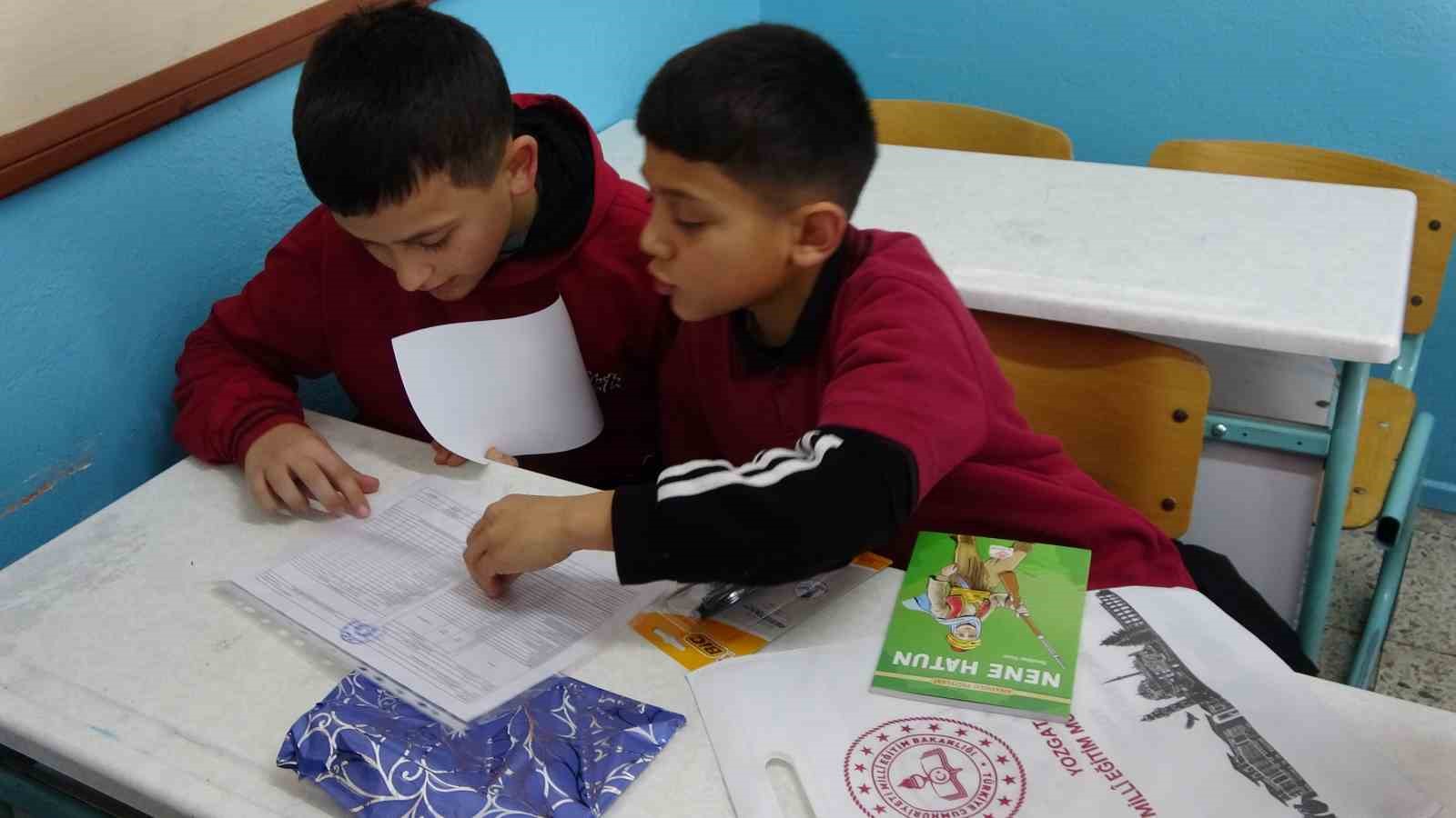 Yozgat’ta 65 bin 505 öğrenci karne sevinci yaşadı