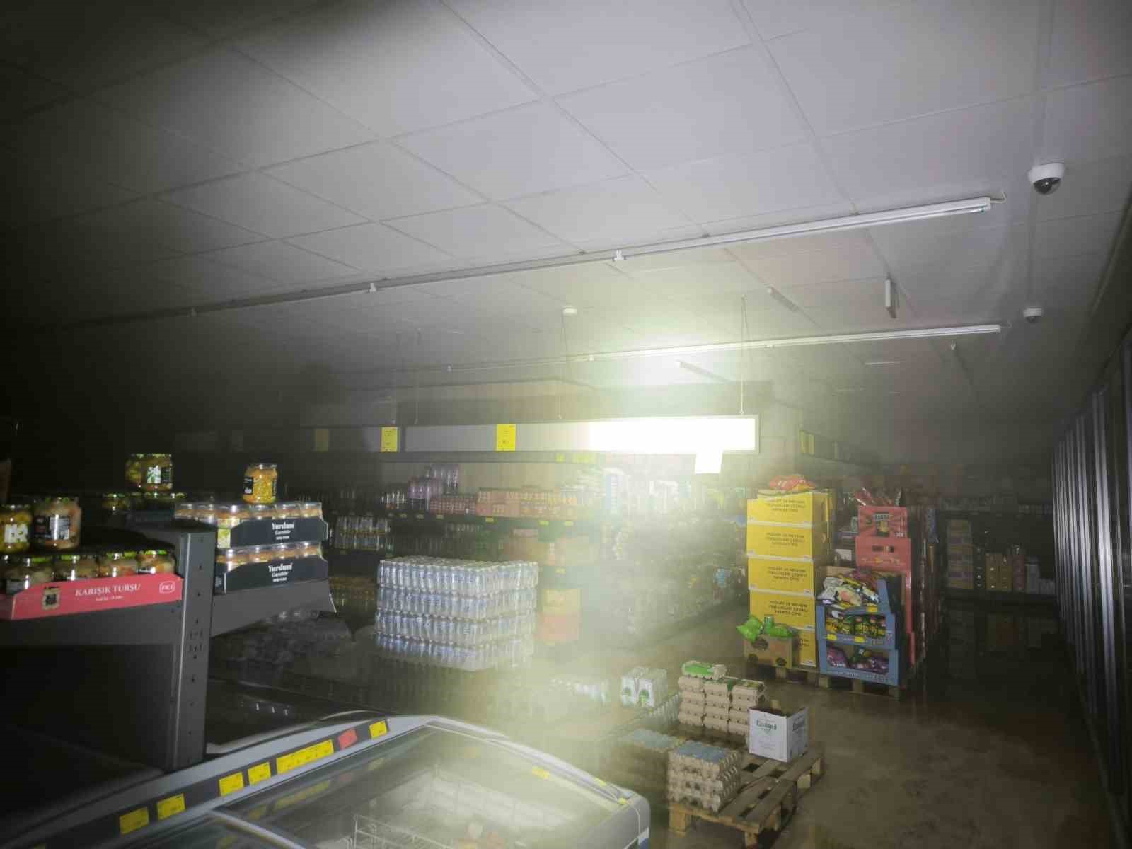 Batman&rsquo;da depo yangını s&ouml;nd&uuml;r&uuml;ld&uuml;
