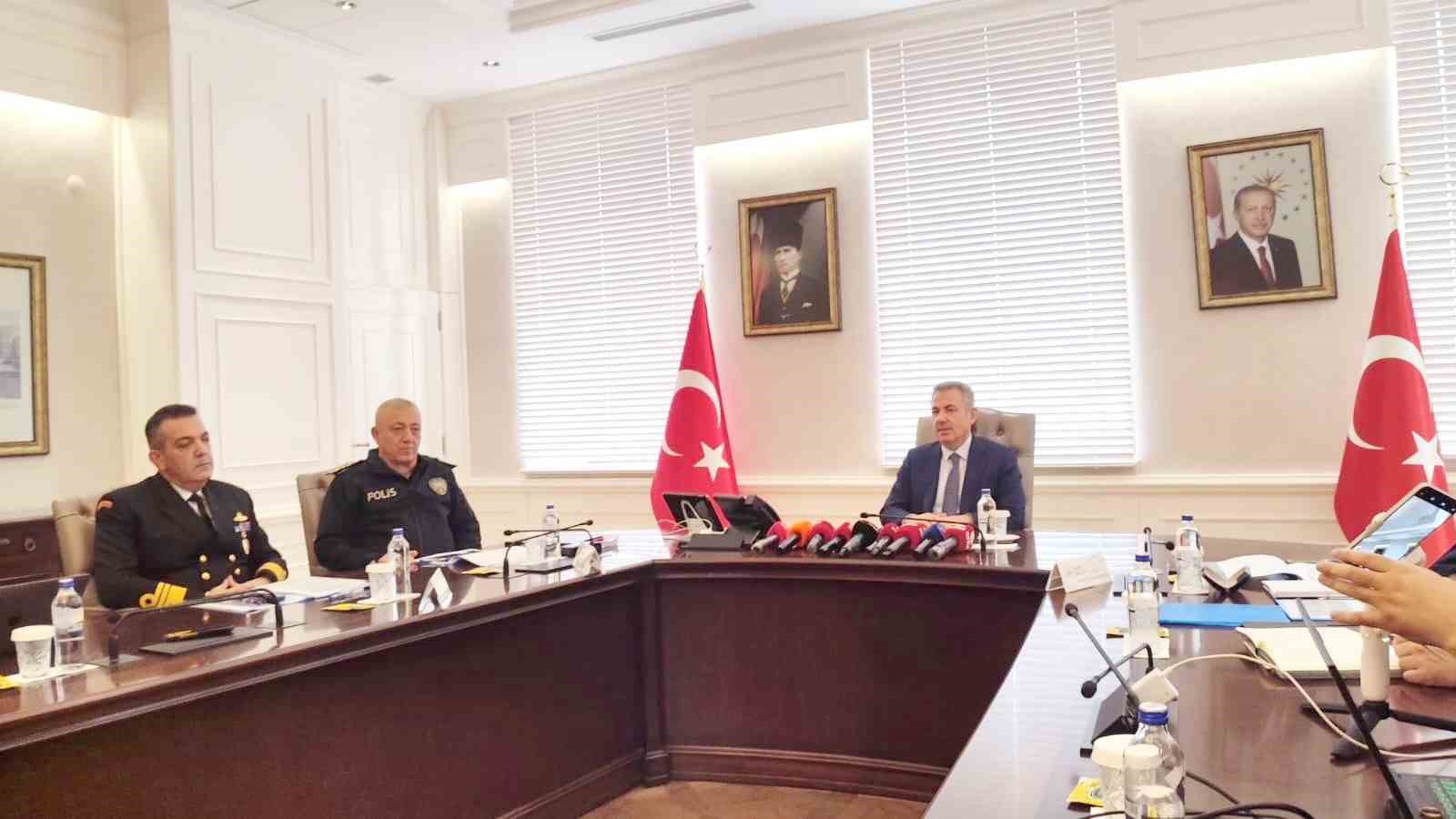 İzmir&rsquo;de 212 &ccedil;ete &ccedil;&ouml;kertildi, su&ccedil; oranı y&uuml;zde 11 azaldı
