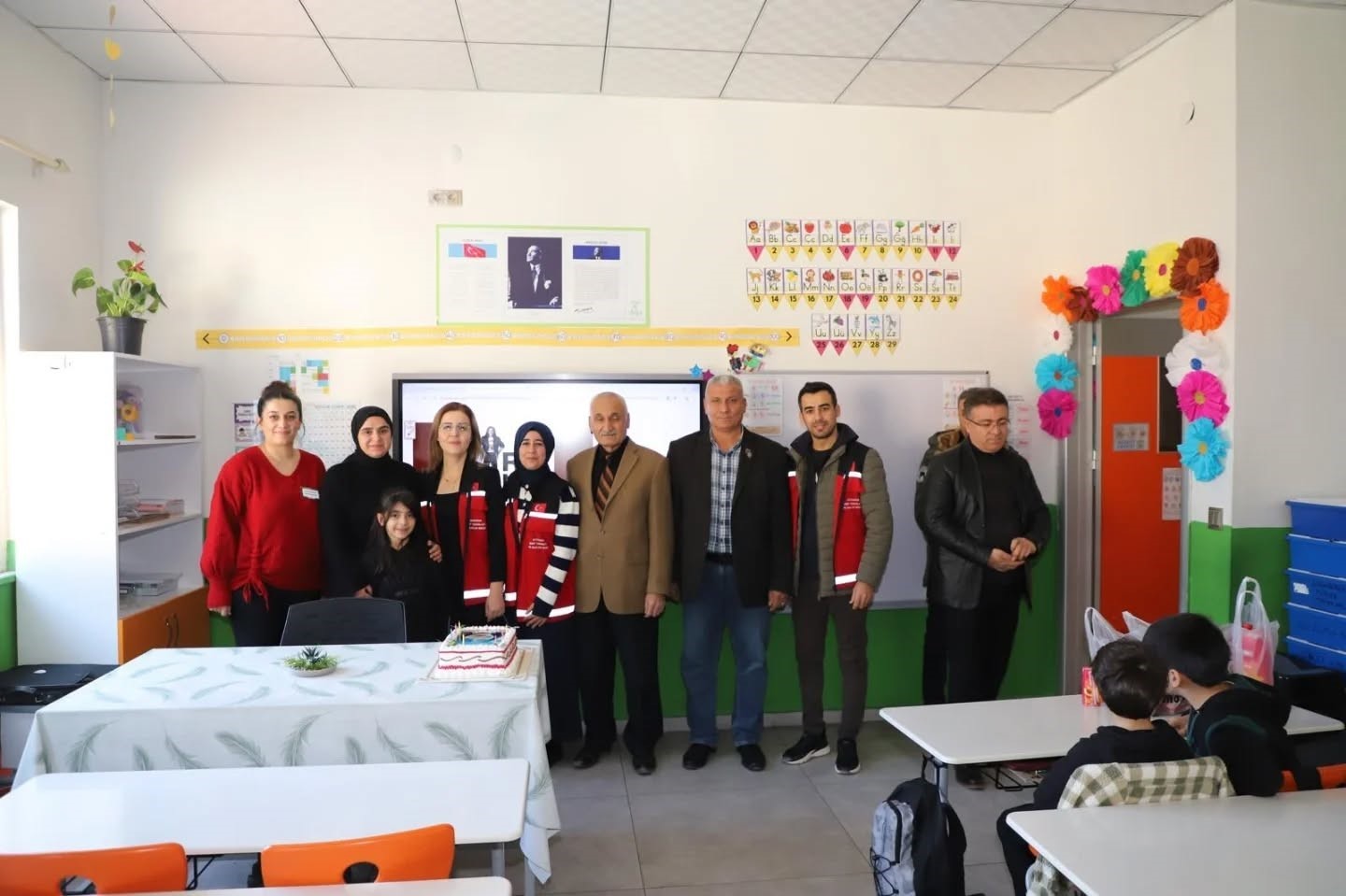 Şehit emaneti Afra&rsquo;ya 8&rsquo;inci yaşında anlamlı sürpriz