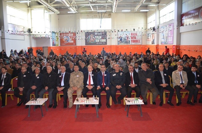 Bulanık’tan Filistinli çocuklara umut köprüsü: "Bin Umut Turnası" projesi gönülleri birleştirdi