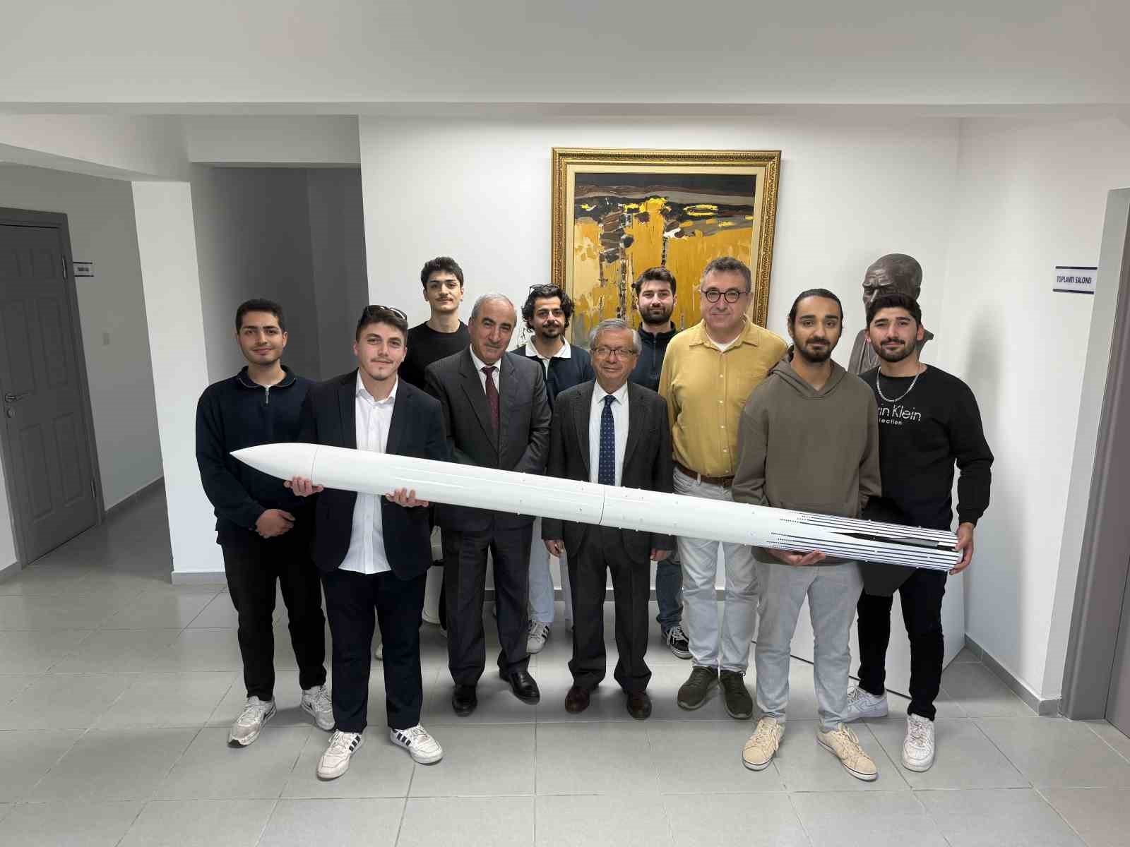 Genç havacıların imzası gökyüzünde