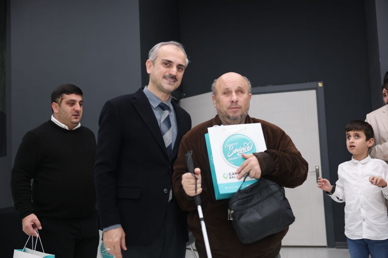 &Ccedil;ayırova&rsquo;da "Beyaz Baston G&ouml;rme Engelliler Haftası" etkinliği d&uuml;zenlendi
