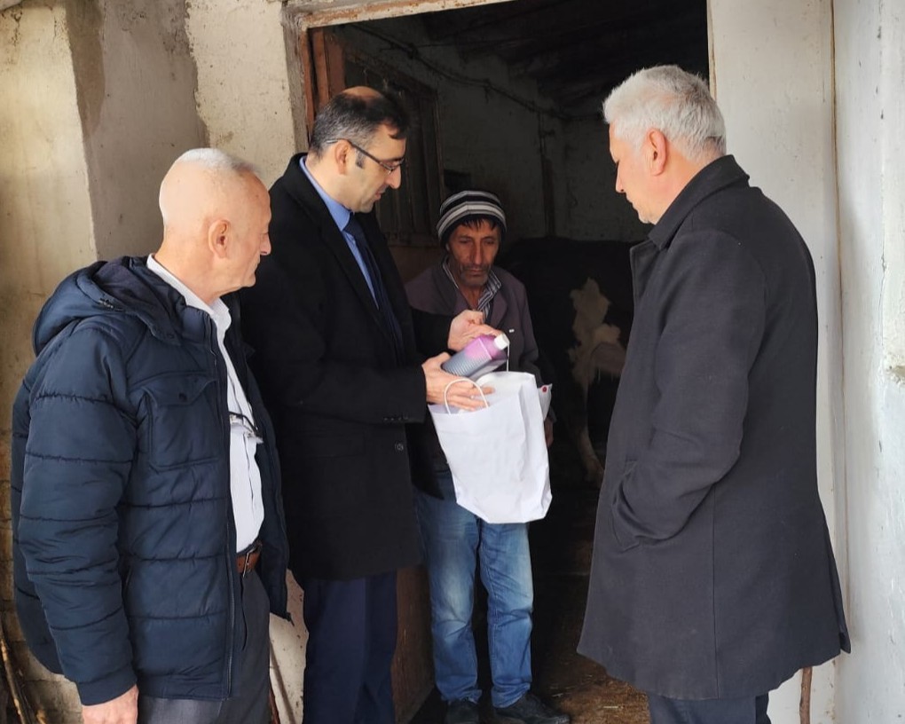 Uşak’ta tarım teşkilatı sahada üreticilerle buluştu